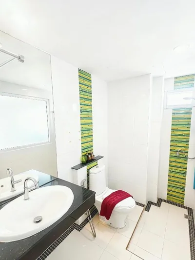 Decare Hotel Patong-Pool&Lift – Fotos 3