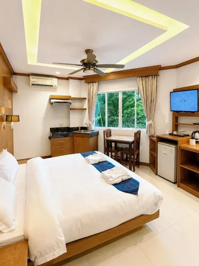 Decare Hotel Patong-Pool&Lift – Fotos 8