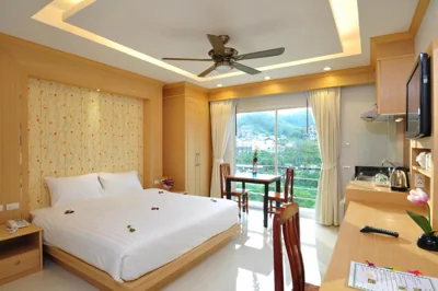 Decare Hotel Patong-Pool&Lift – Fotos 15